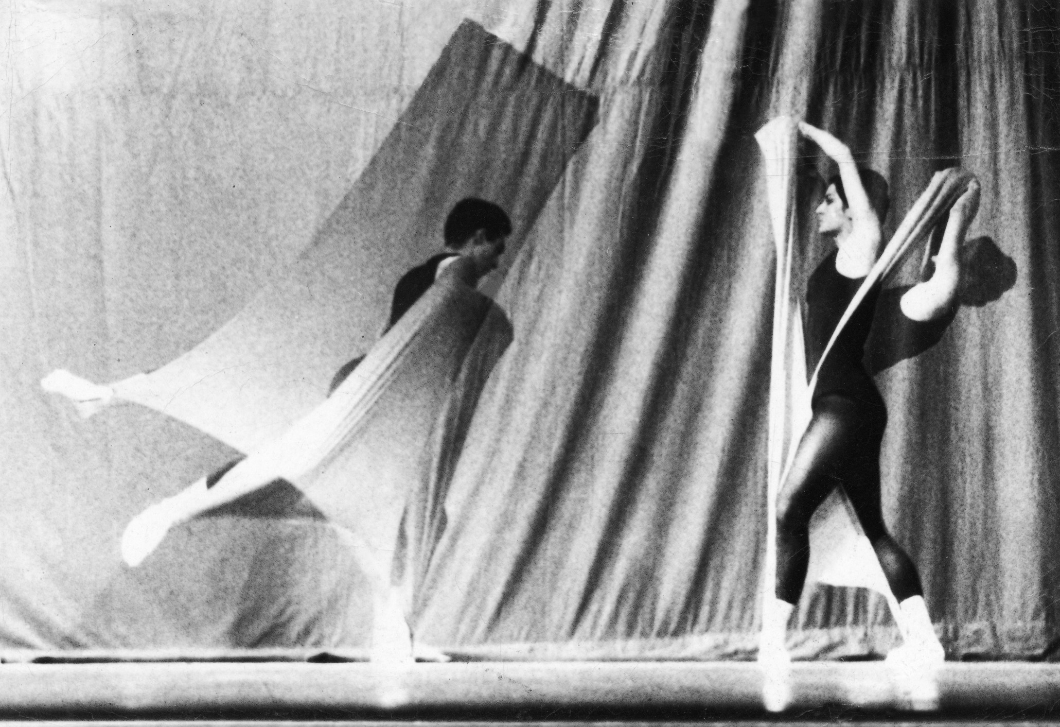 exhibition-talk-yvonne-rainer-and-wendy-perron-judd-foundation