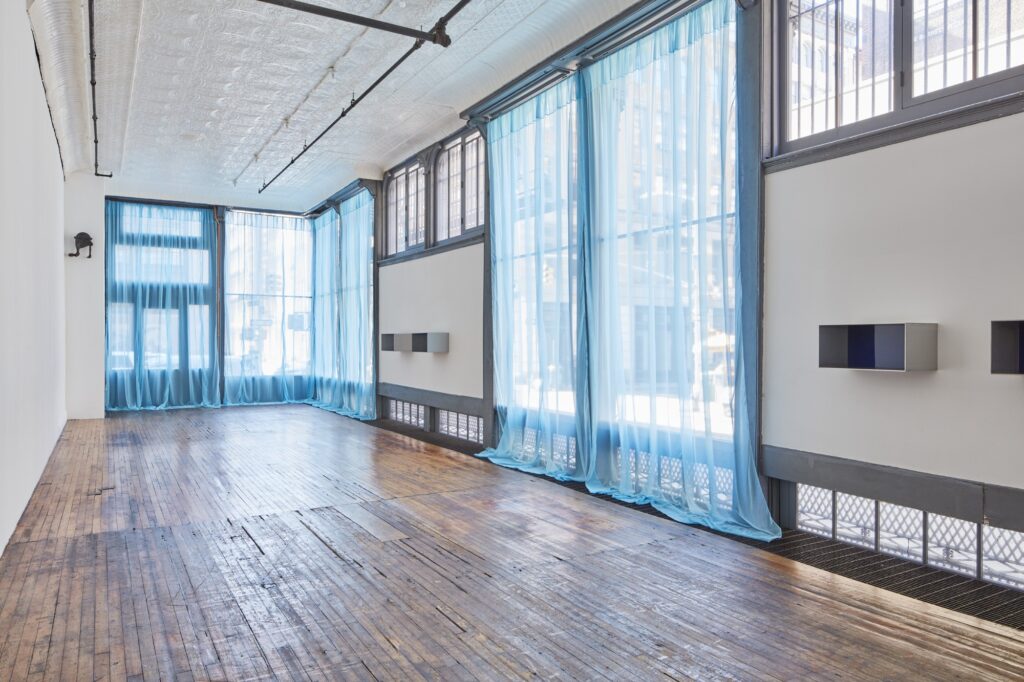 FELIXGONZALEZTORRES_INSTALL 02